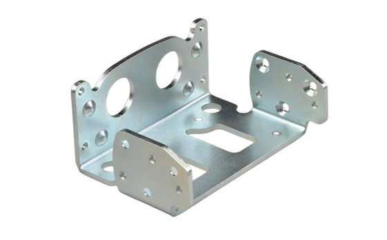 Kundenspezifische Automobilblech-Herstellung mit CNC/dem manuellen Klopfen